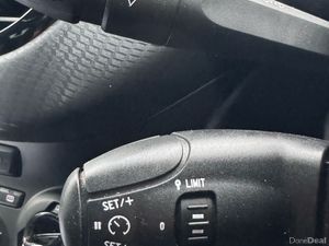 171 Peugeot 2008 1.6HDI Low Miles Warranty - Image 4