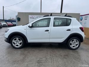 162 Dacia Sandero Stepway  1.5CDI Low Miles - Image 4