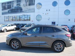 Ford Kuga 2023 - Image 2