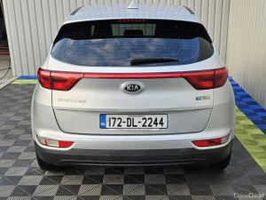 2017 Kia Sportage LX 1.7D - Image 4