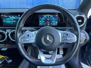 Mercedes-Benz A-Class A250e AMG-LINE 1.3 HYBRID // - Image 4