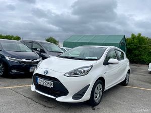 TOYOTA AQUA 2019 (1.5, HYBRID ) - Image 4