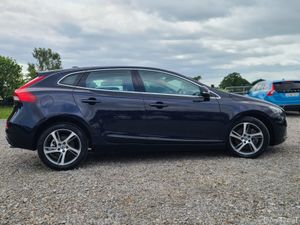 Volvo V40 2016 - Image 4
