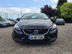Volvo V40 2016 - Image 2