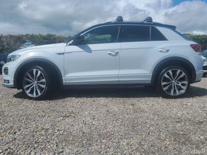 Volkswagen T-Roc TDI R-Line | 2.0L Diesel - Image 2