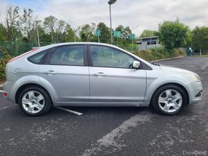 2009 FORD FOCUS LOW TAX - Image 4