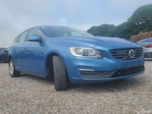 2017 Volvo V60 T3 SE | 1.6L Petrol - Image 3