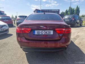 Jaguar XE 2016 - Image 4
