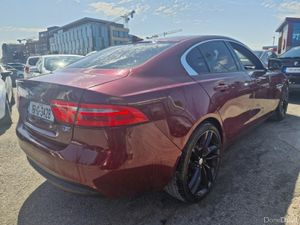 Jaguar XE 2016 - Image 3