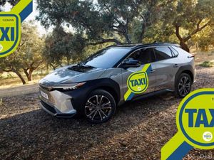 TOYOTA BZ4X/2026/ELECTRIC/AUTO/TAXI SPEC - Image 2