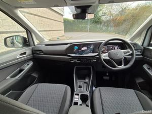 VW Caddy / 2026 / WHEELCHAIR ACCESS / TAXI SPEC - Image 4