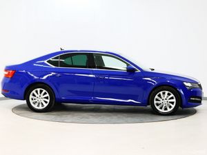 *110* 2021 Skoda Superb 2.0tdi se technology - Image 3