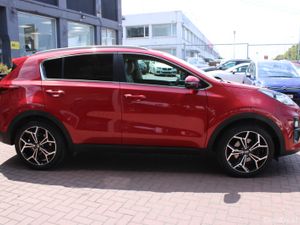 Kia Sportage 1.6 Crdi K2 5DR Estate // BUY With C - Image 3