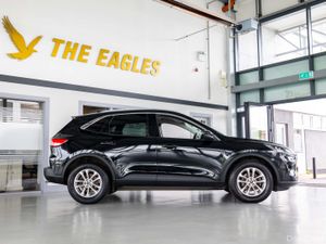 Ford Kuga TITANIUM 5DR 1.5 TD 120 S6.2 M6 F - Image 3