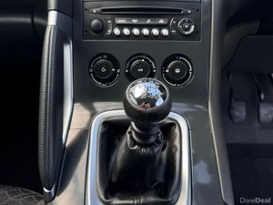 161 Peugeot 3008 1.6D Low Miles Warranty - Image 2