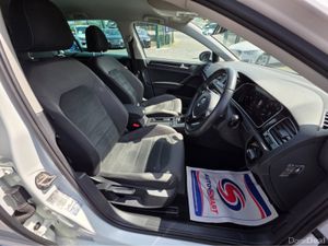Volkswagen Golf (192 REG ) 1.4 HIGHLINE  VIRTUAL C - Image 3