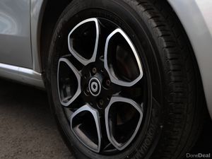 MERCEDES-BENZ SMART 2017 SILVER - Image 4