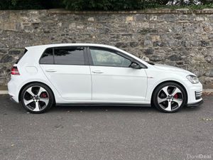 VW Golf GTI  2014 Manual - Image 4