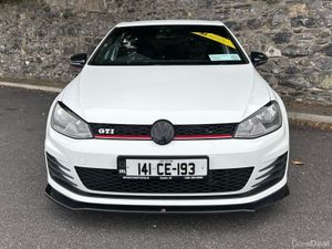 VW Golf GTI  2014 Manual - Image 2