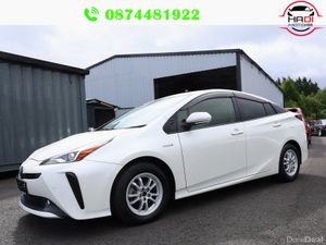 TOYOTA PRIUS 2019 white  hybrid - Image 2
