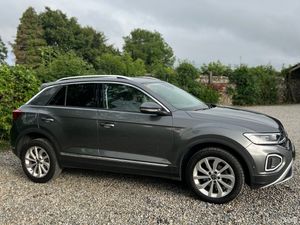 2022 Volkswagen T-Roc 1.5 Tsi 150 bhp Automatic - Image 3