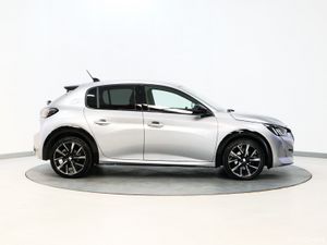 *83* 2023 Peugeot 208 1.2 GT PURETECH - Image 3