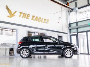 Renault Clio IV DYNAMIQUE NAV 1.2 PETR 4DR - Image 4