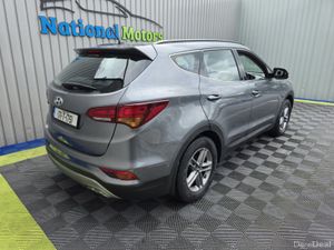 2017 Hyundai Santa Fe 2.2 CRDi 7 Seat - Image 3