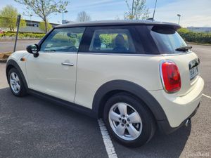 2016 MINI HATCH D COOPER 1.5 D LOW TAX - Image 4