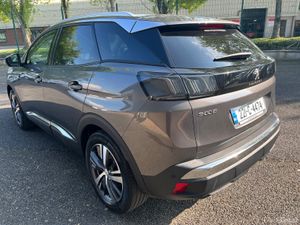Peugeot 3008 2022 - Image 2