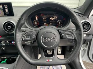 Audi A3 S-LINE 1.4 TFSI AUTO // FULL SERVICE HISTO - Image 4
