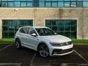 Volkswagen Tiguan R-LINE 1.4 TSI AUTO // 4 HEATED - Image 2