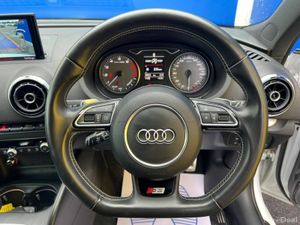 Audi S3 QUATTRO 2.0 AUTO // FULL SERVICE HISTORY / - Image 4
