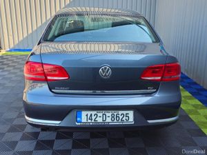 2014 Volkswagen Passat 1.6 TDI COMFORTLINE - Image 4