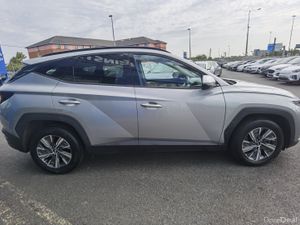 HYUNDAI TUCSON 1.6 EXECUTIVE AUTOMATIC HEV - Image 4