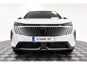 Peugeot 5008 *High Spec 7 seater Demo* E-GT 73kWh - Image 2