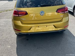 Volkswagen Golf - Image 4