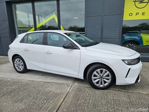 Opel Astra 1.2 Petrol - Image 3