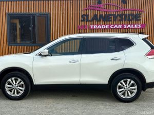 161 Nissan X-Trail 4x4 7 seats - Image 2