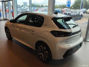 Peugeot 208 Hatchback Special Editions Style - Image 2