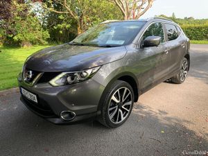 Nissan Qashqai 2015 HIGH SPEC SVE - Image 4