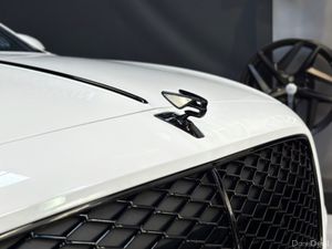 4.0 V8 SPEED FIRST EDITION - Image 3