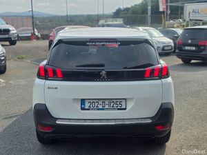 Peugeot 5008 Allure Manual 1.5 Diesel 7 Seater - Image 4