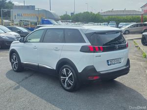 Peugeot 5008 Allure Manual 1.5 Diesel 7 Seater - Image 3