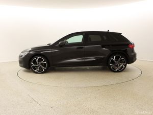 2022 AUDI A3 2.0 30 TDI 116 BHP BLACK EDITION AUTO - Image 4