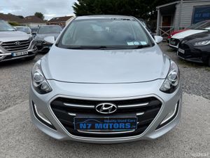 2016 Hyundai i30  1.6 DELUXE - Image 3