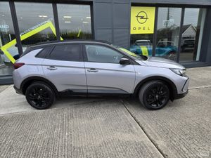 Opel Grandland X SRI 1.2 Petrol - Image 4