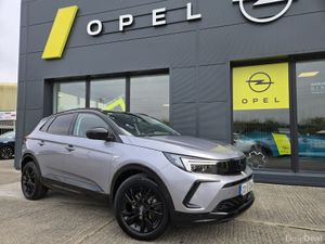 Opel Grandland X SRI 1.2 Petrol - Image 2