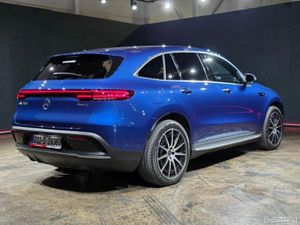 Mercedes-Benz EQC EQC 400 4MATIC AMG LINE - REVERS - Image 4
