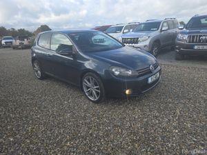 Volkswagen Golf 1.6 TDi Highline - Image 2